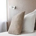 Cit'hotel L'europe - Gare Отель Шоле