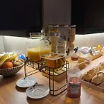 Cit'hotel L'europe - Gare שולה