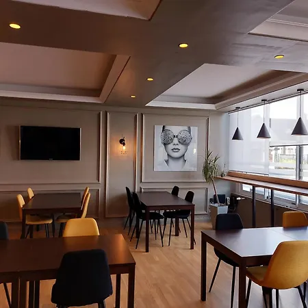 Cit'hotel L'europe - Gare Отель 2*