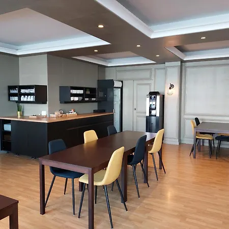 Cit'Hotel L'Europe - Cholet Gare