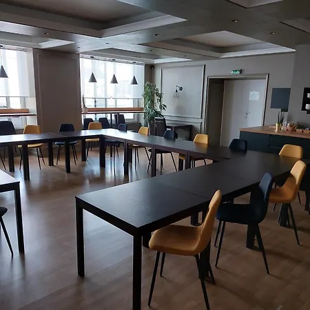 Отель Cit'hotel L'europe - Gare 2*