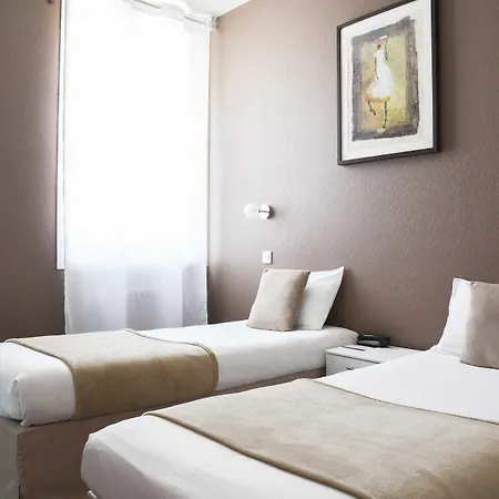 Cit'hotel L'europe - Gare 2* שולה
