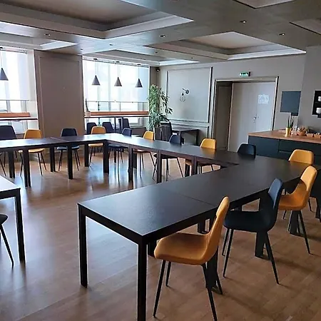 Cit'hotel L'europe - Gare 2* Cholet