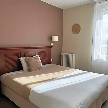 Hotel Cit'hotel L'europe - Gare Cholet