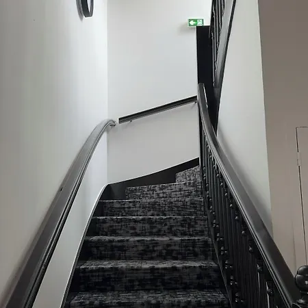 Cit'hotel L'europe - Gare Hotel 2*