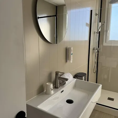 Cit'hotel L'europe - Gare 2* Cholet