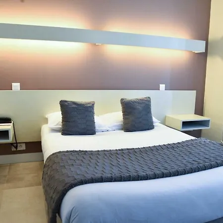 Hotel Cit'hotel L'europe - Gare Cholet