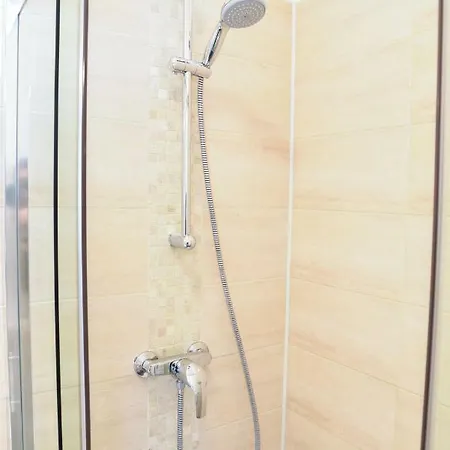 Hotel Cit'Hotel L'Europe - Cholet Gare 2*
