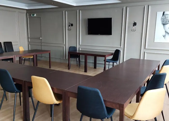 Cit'Hotel L'Europe - Cholet Gare Hotel