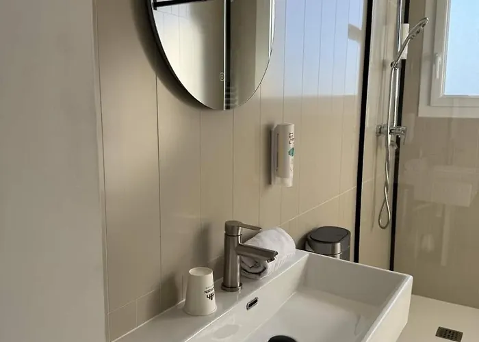 Cit'hotel L'europe - Gare Hotell 2*