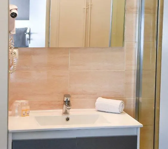 Cit'hotel L'europe - Gare 2* Cholet